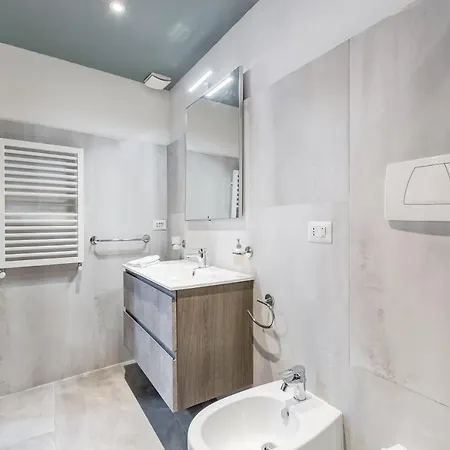 Bbl - Trevi 2bdr * Roma